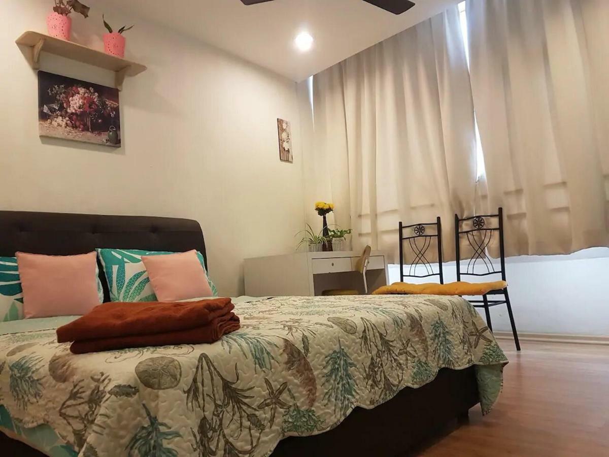 Homestay 4U Malacca Exterior photo
